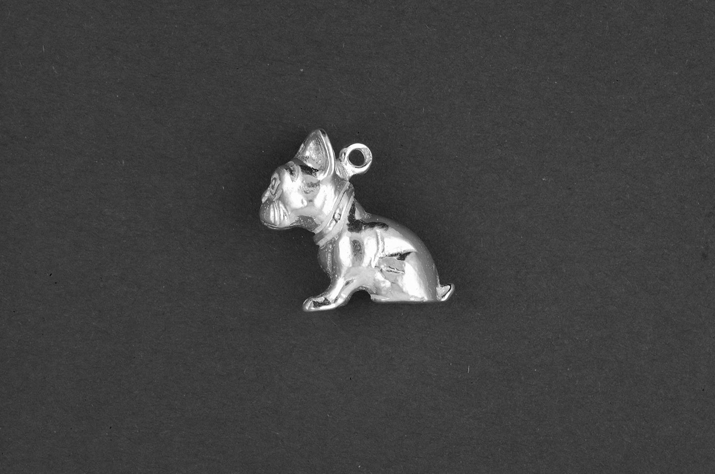 Franse Bull zittend - Goud